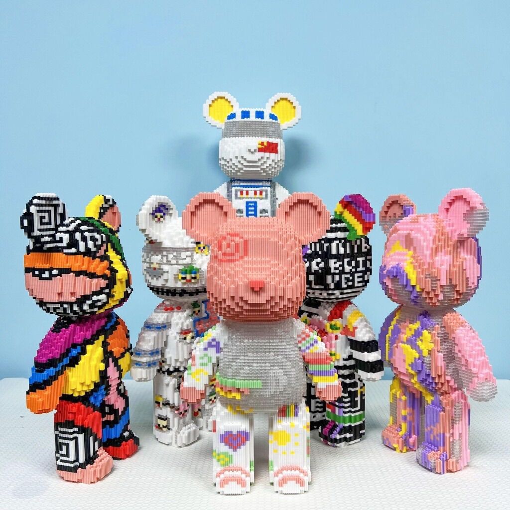 Xếp hình gấu Bearbrick 90cm