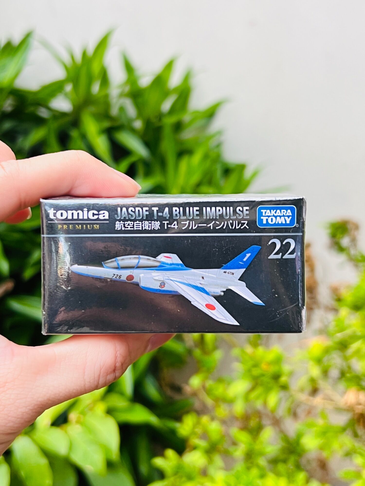 Hobby Store xe mô hình Tomica Premium Air Self-Defense Force T-4 Blue Impulse - Máy bay chiến đấu