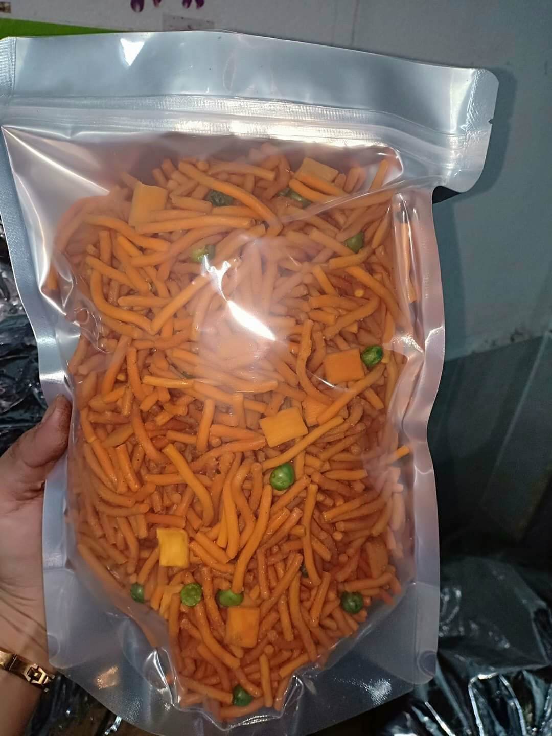 Bim bim que đậu hà lan (túi zip bạc 100gr) - đồ ăn vặt