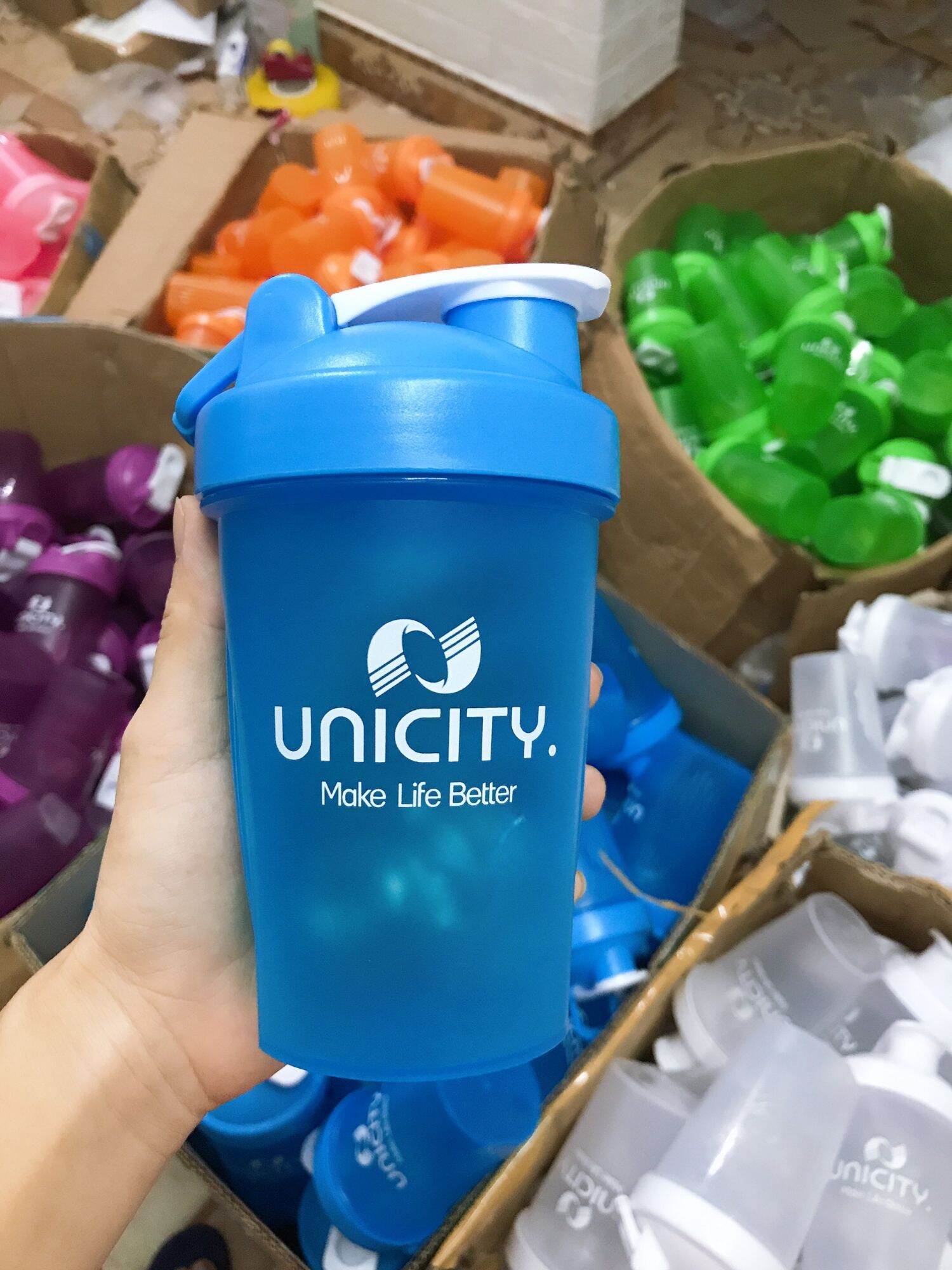 Bình Unicity