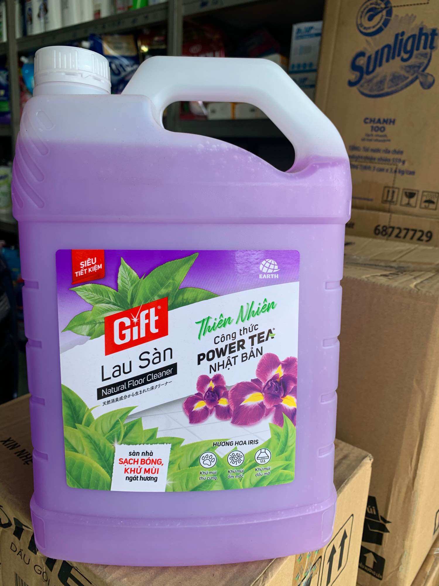 Nước lau sàn Gift can 3,8kg hương hoa Iris