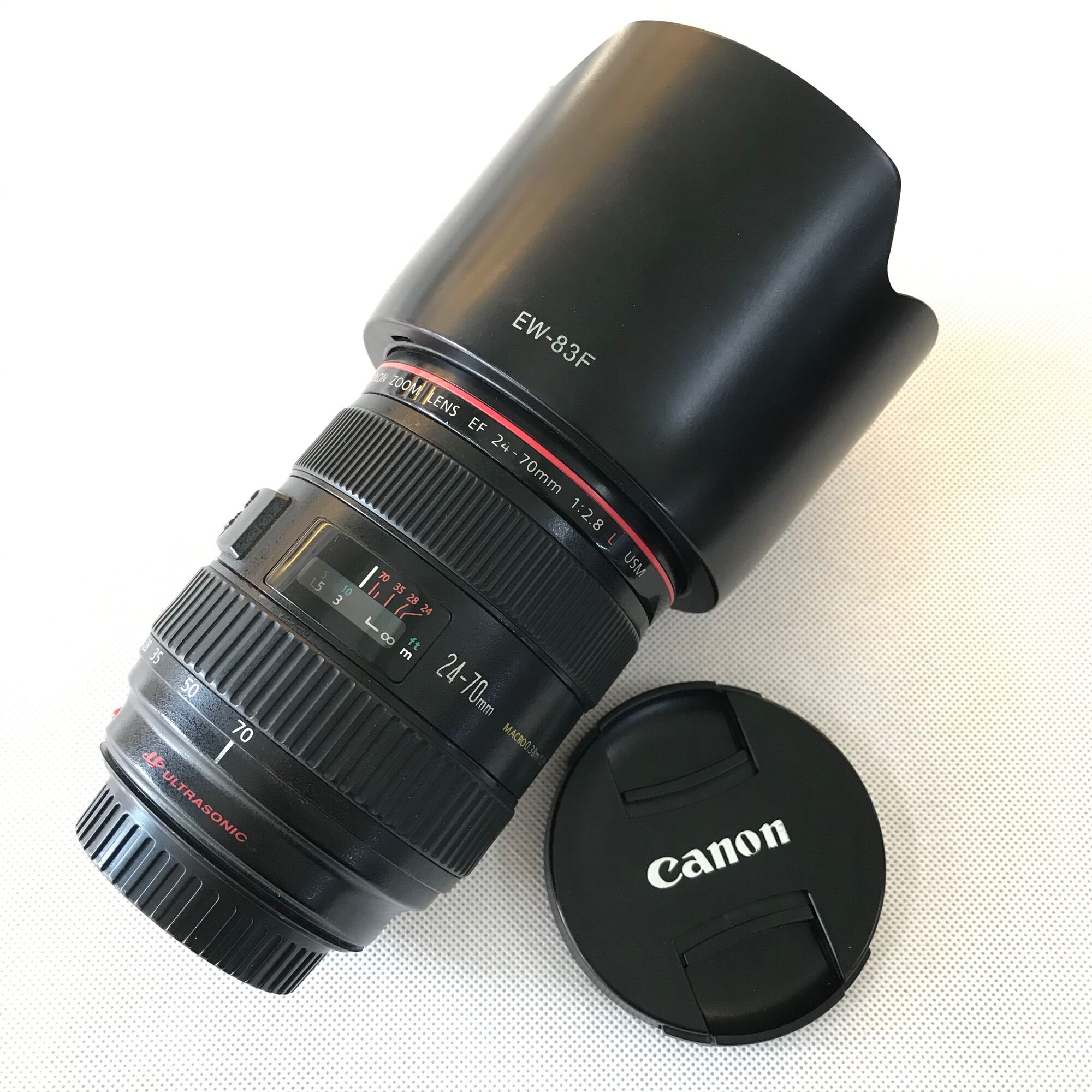 Ống kính canon ef 24-70mm f2.8l usm kèm hood, độ mới cao, kính đẹp