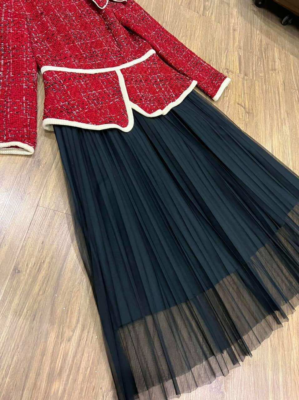Đầm Topshop peplum, chất dạ phối voan