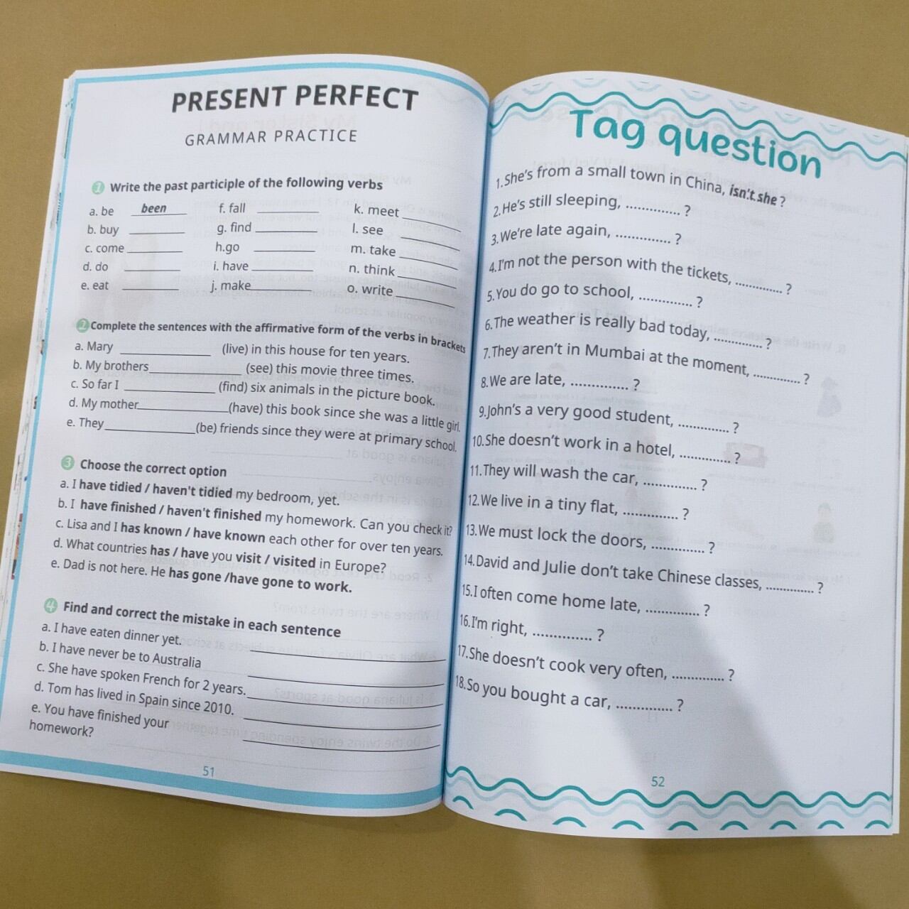 Get ready for Flyers -grammar and vocabulary.