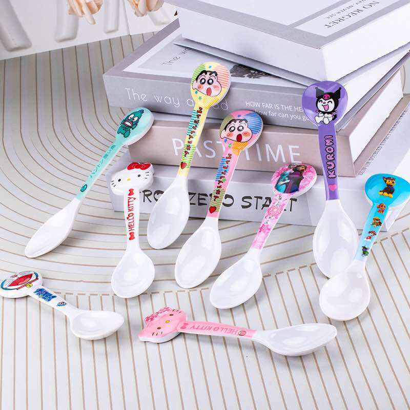 Muỗng thìa 3D Hello Kitty - Doremon Doraemon
