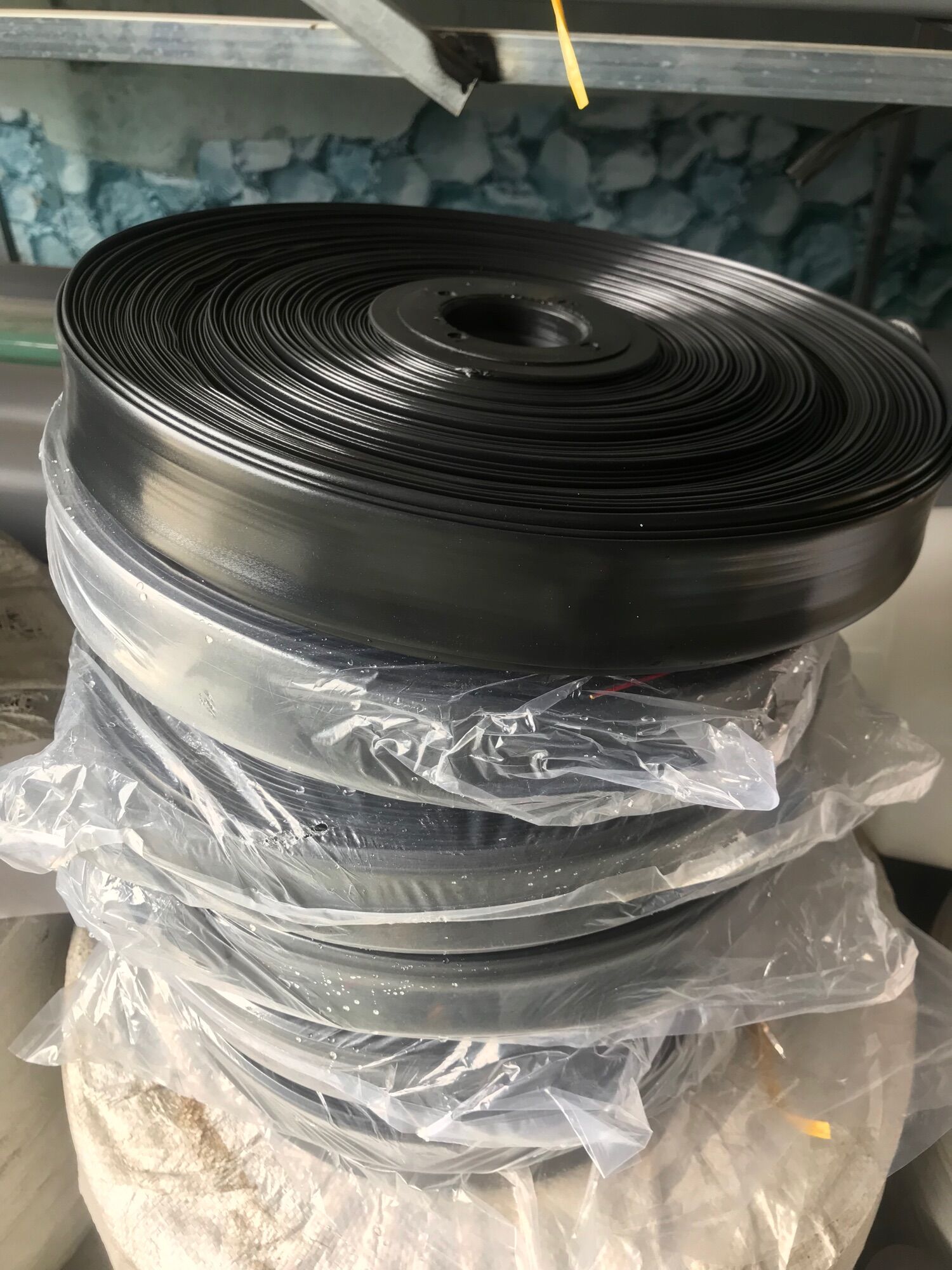 Ống dẹp phi 27 chưa đục lỗ