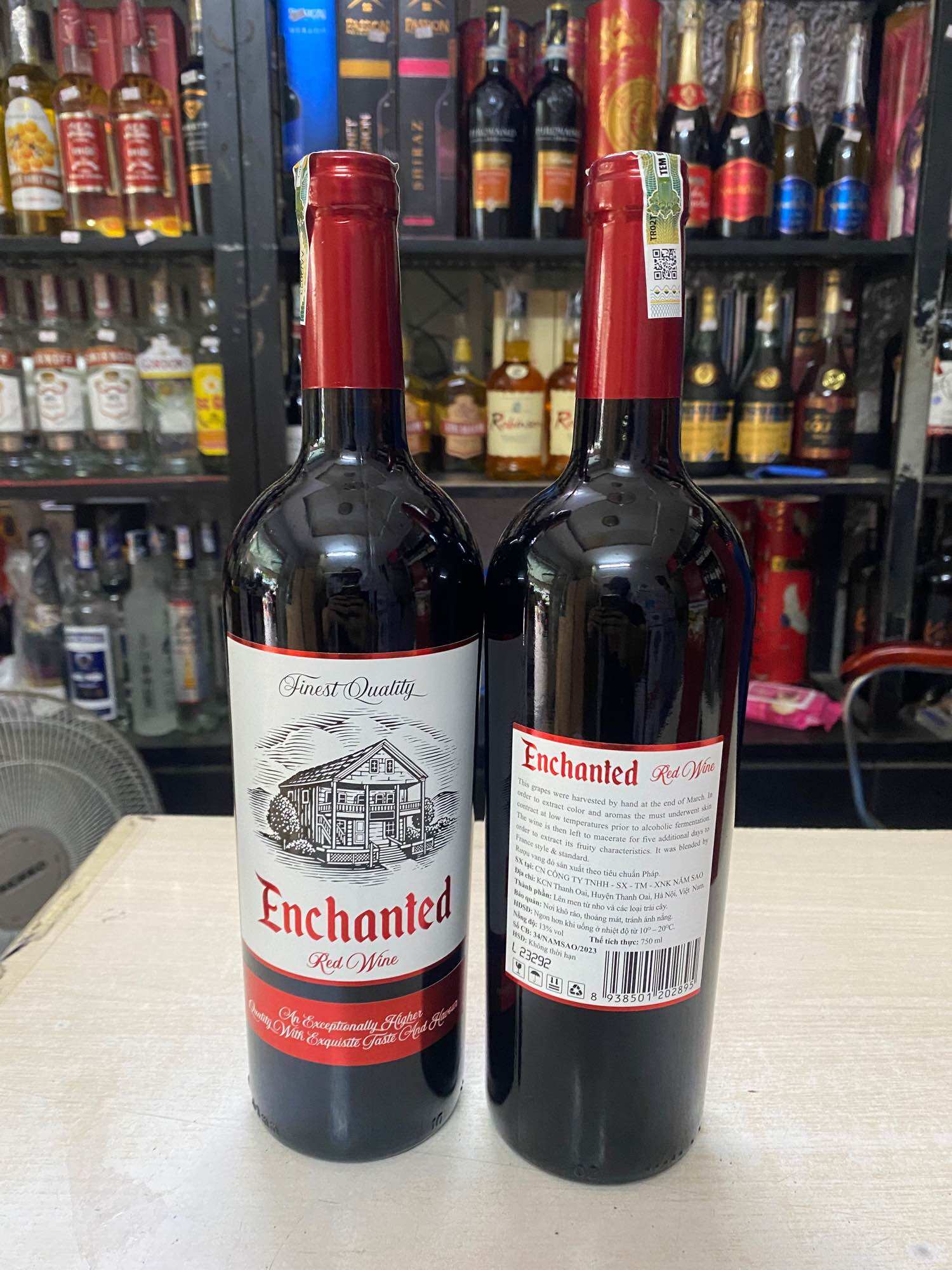 Vang Đỏ ENCHANTED Red Wine 13% 750ml