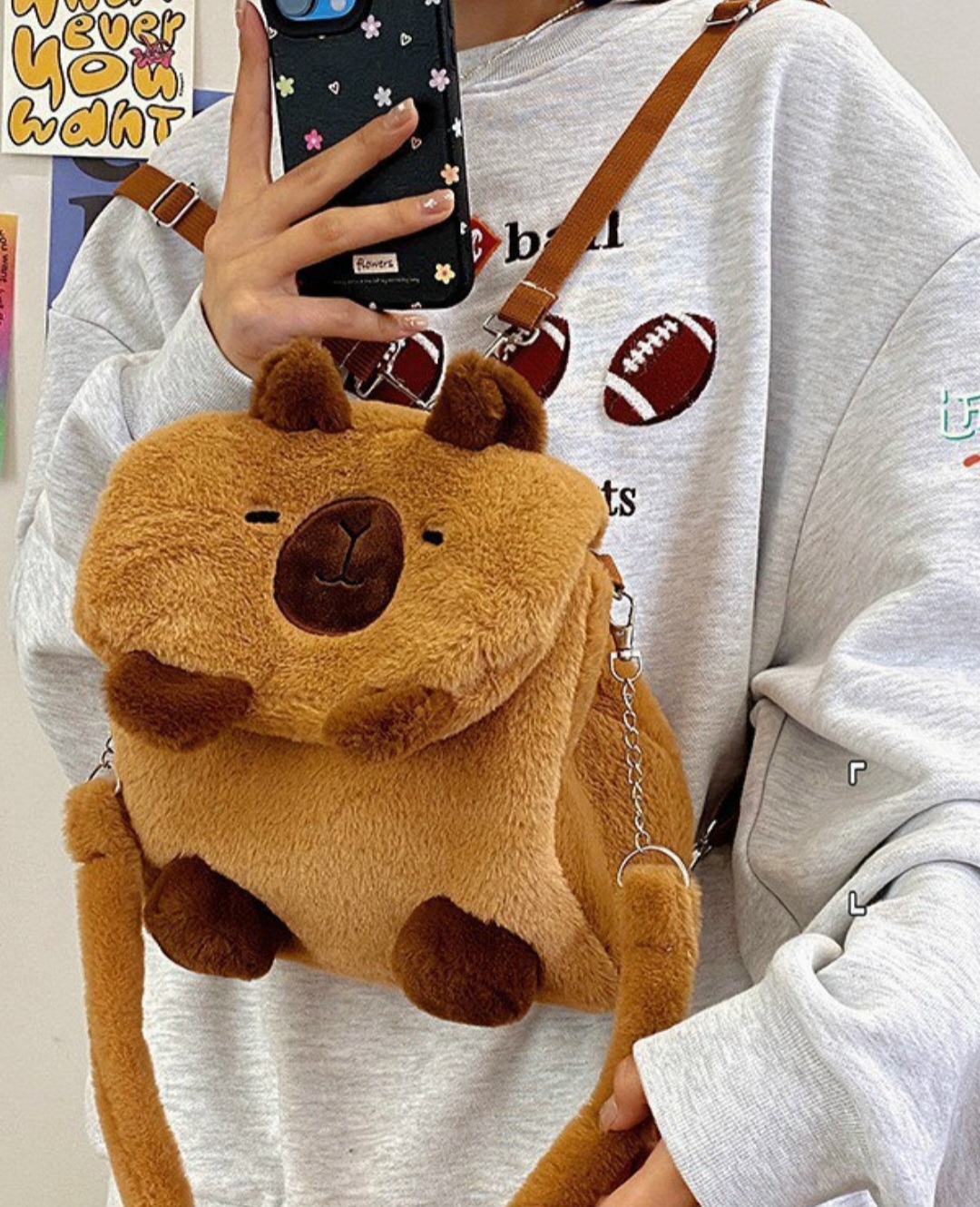 Ba lô nữ hoạt hình capybara bằng lông nhung