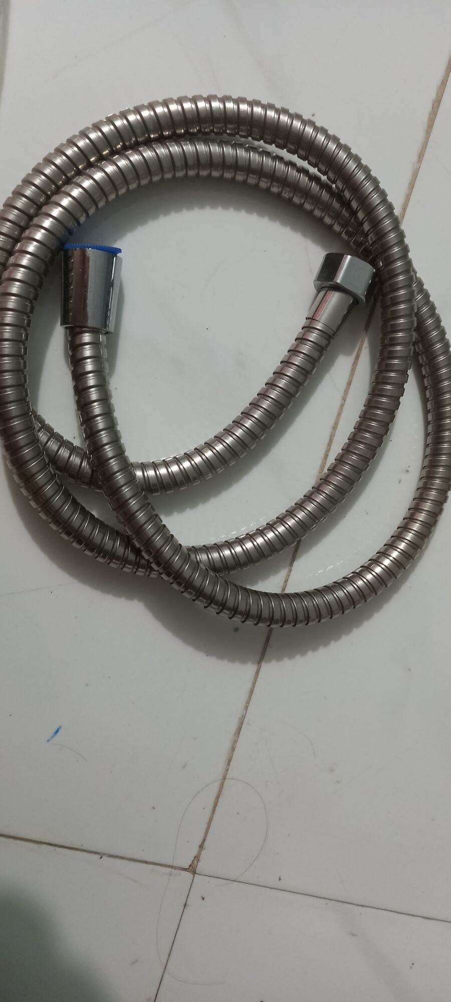 dây xịt vệ sinh 1m2 giá rẻ bất ngờ