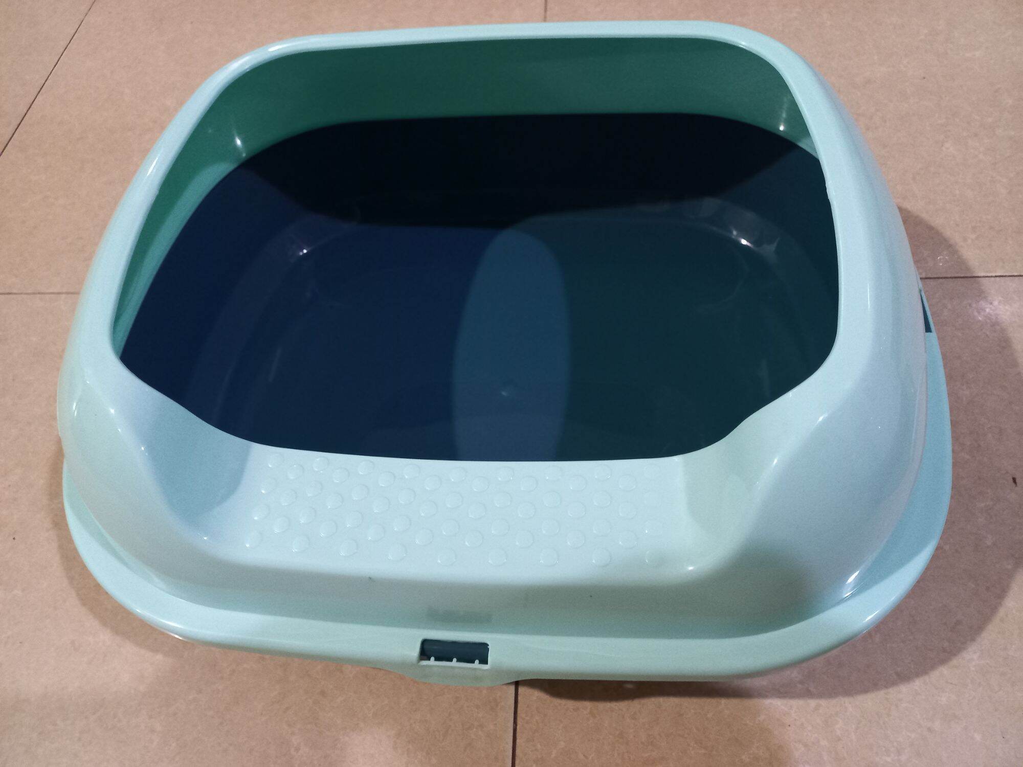 Khay vệ sinh mèo kèm xẻng