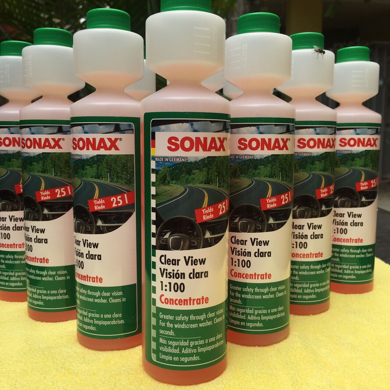 Nước rửa kính lái sonax clear view 1:100 concentrate 250ml 371141