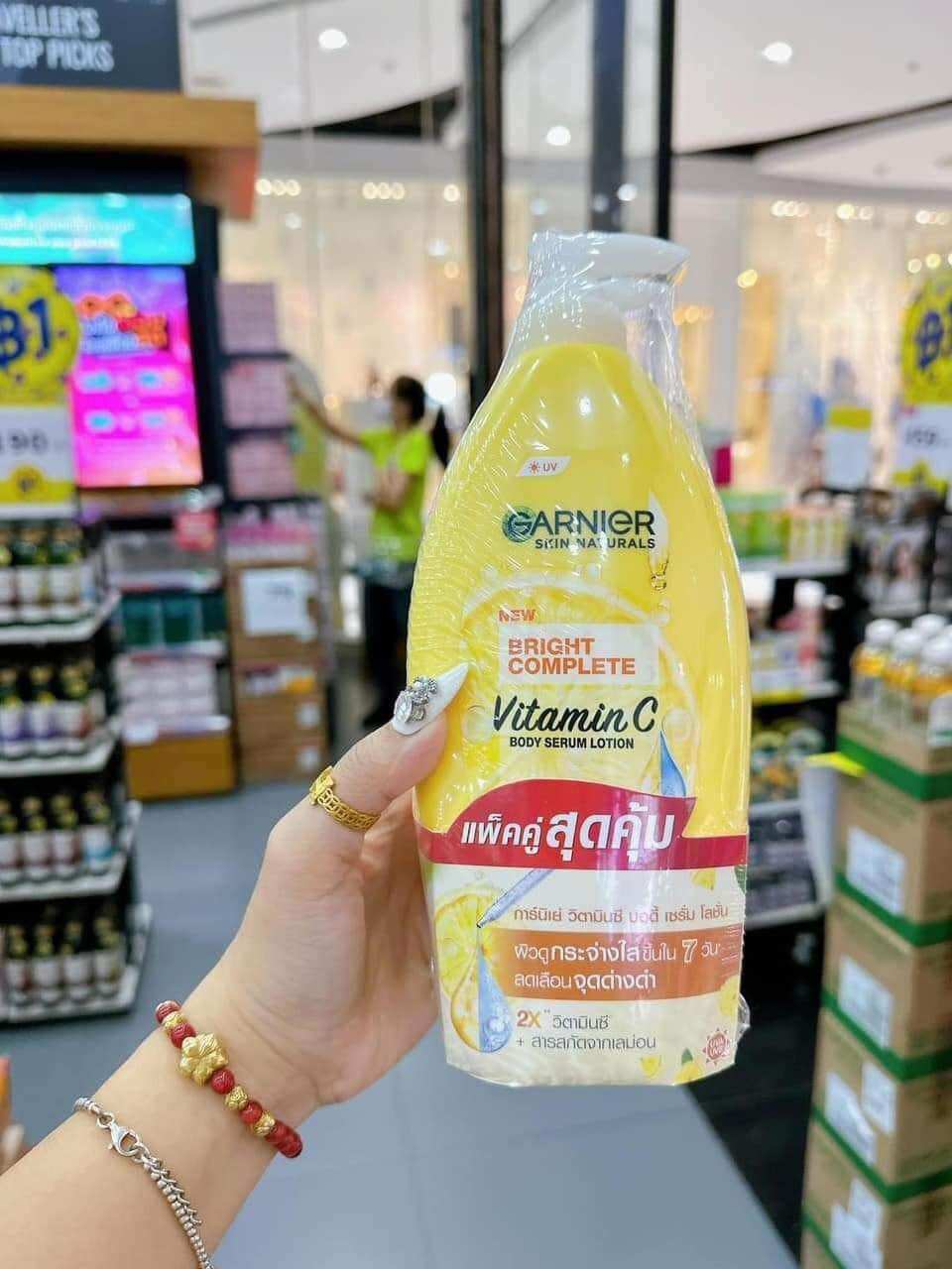 Set 2 chai sữa dưỡng thể Garnier thái lan