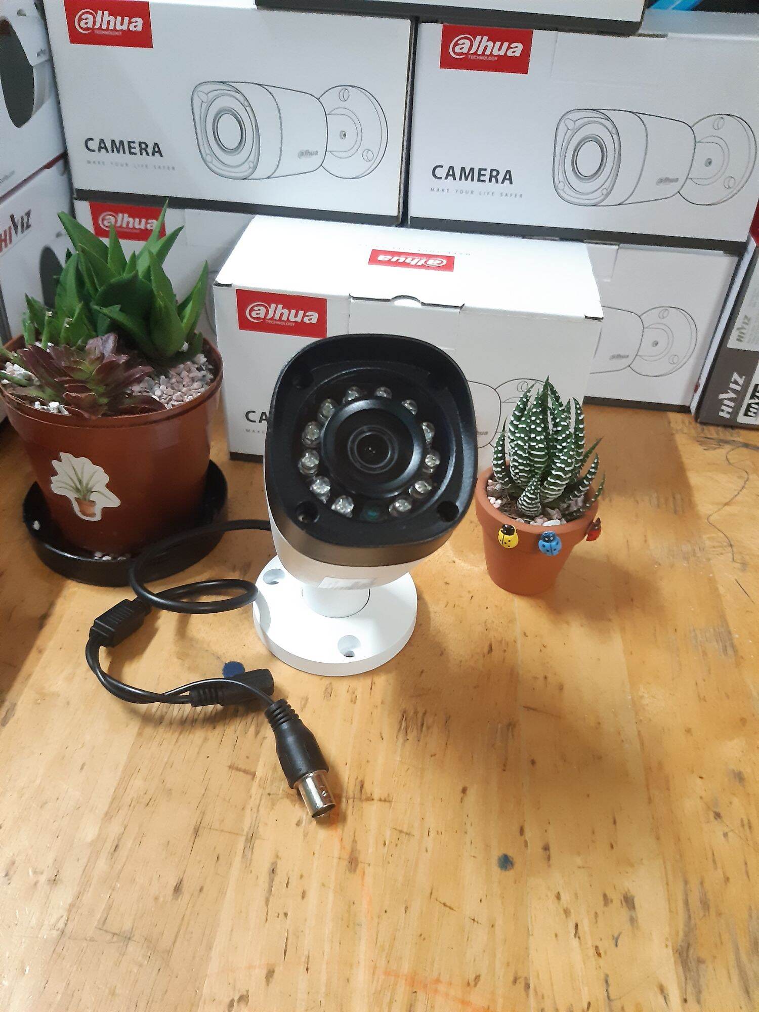 Camera Dahua thân sắt 1.0mp HFW1000RMN
