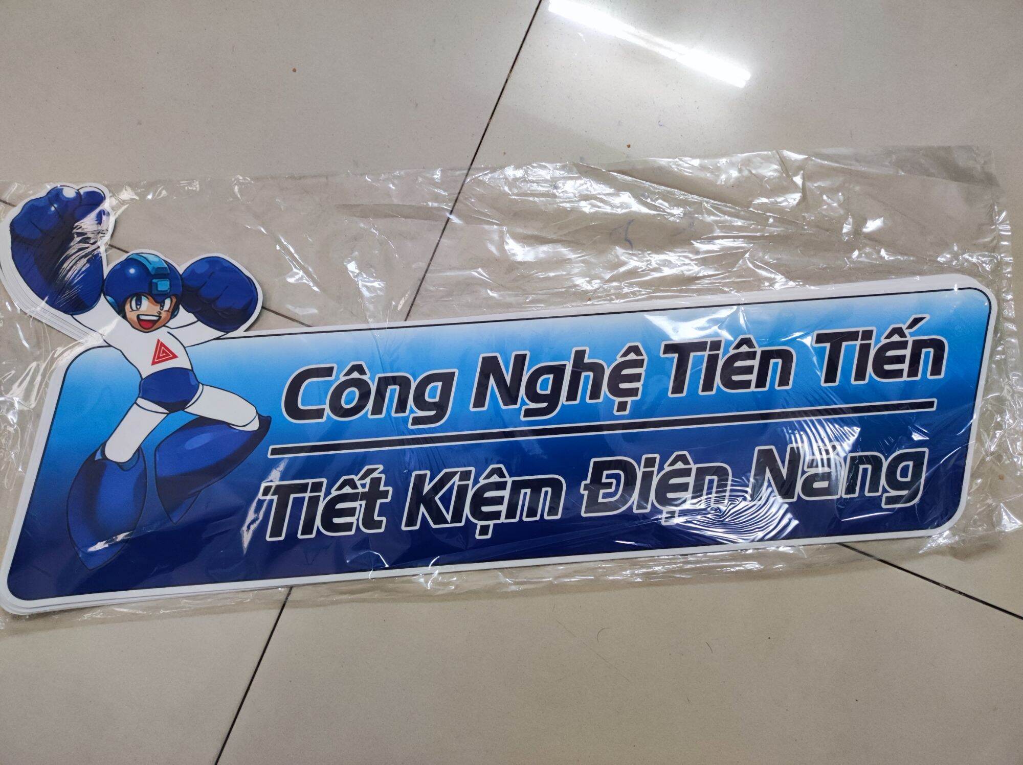 tem dán tủ đông