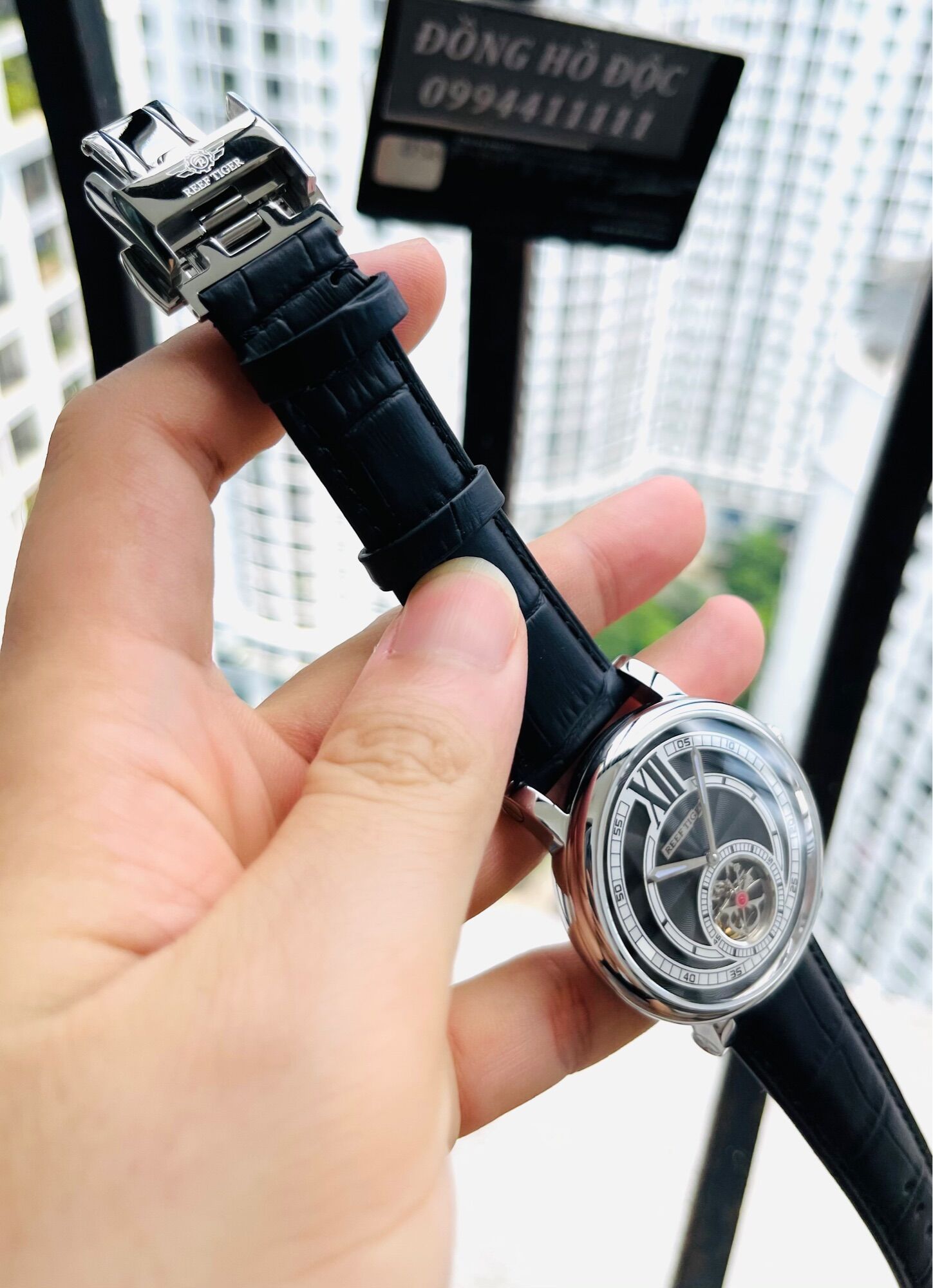 Đồng hồ nam Reef Tiger rga192