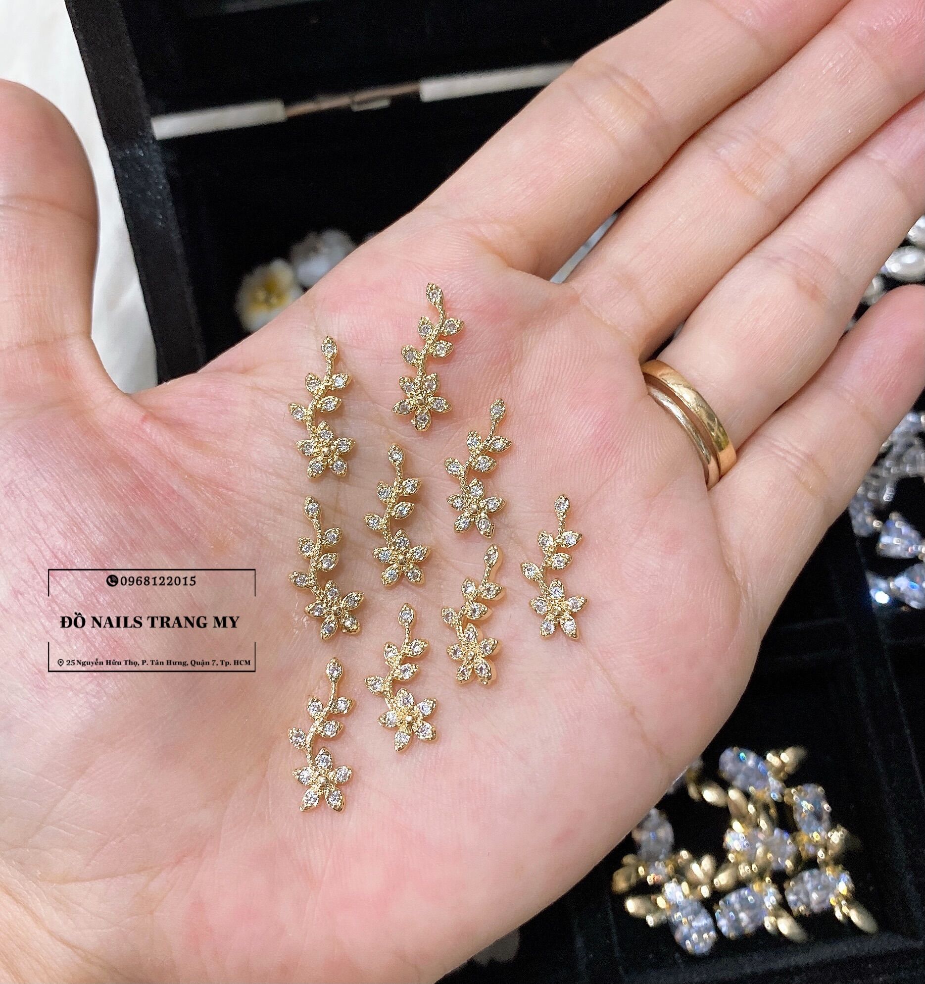 Charm nail gắn móng cực hot
