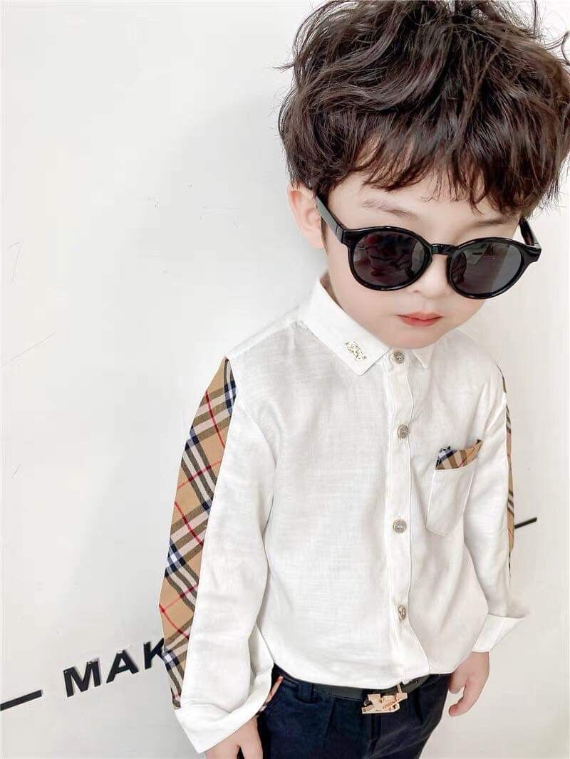 Áo sơ mi trắng phối kẻ cho bé trai