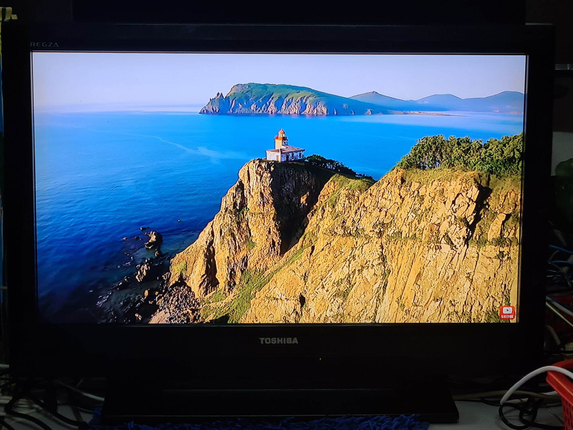 Tivi 32 inch Toshiba
