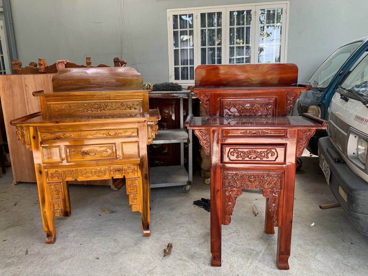 Bàn thờ bàn cúng-bàn phật-bàn gia tiên 2 tầng 88cm gỗ tràm bông vàng vv
