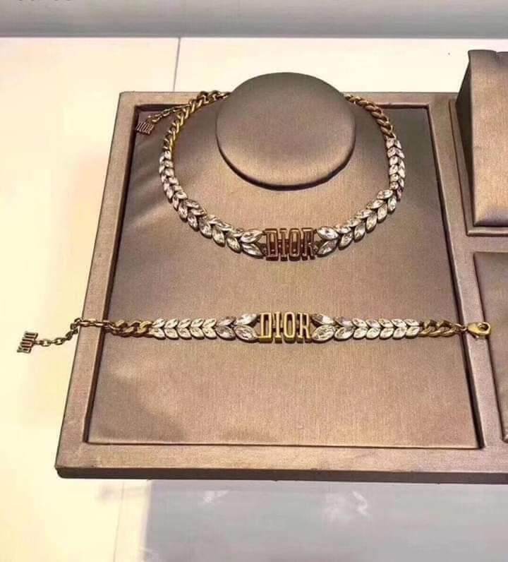 vòng cổ chocker (sell)