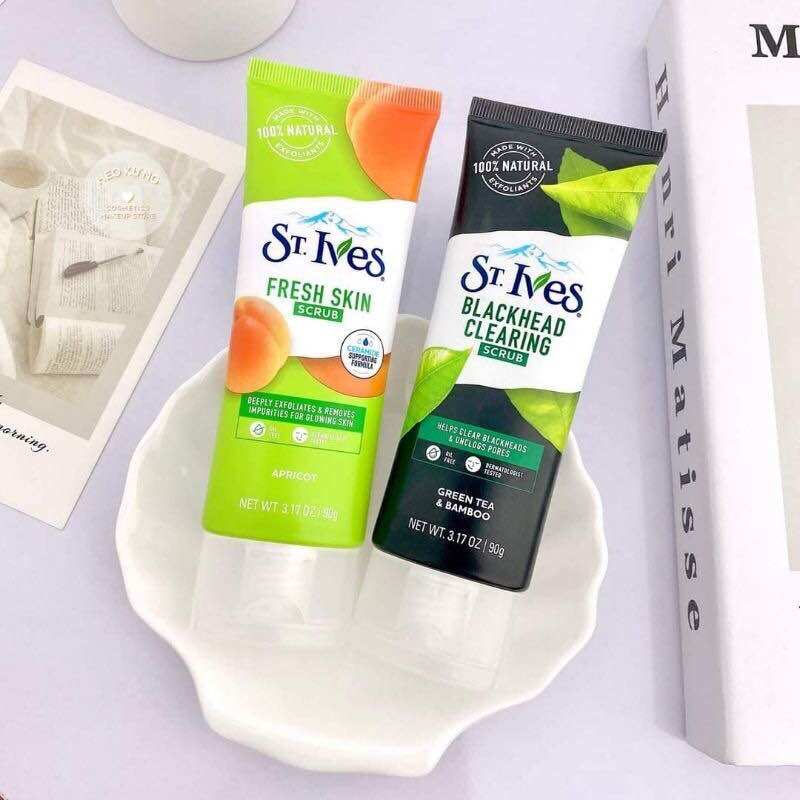 Sữa rửa mặt tẩy tế bào chết st ives 90g