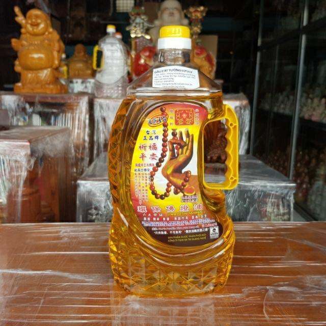 Dầu Thắp Đèn Lưu Ly 2 Lít Chuẩn Nặng 1400g