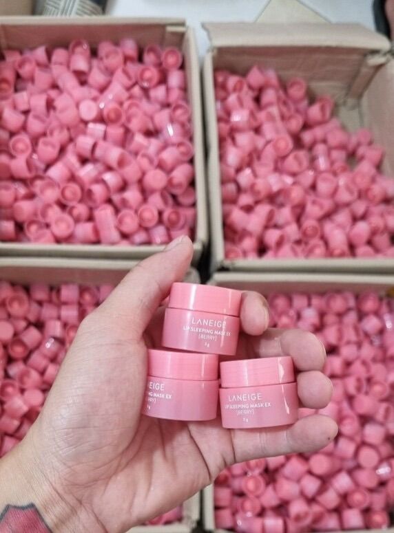 Mặt nạ ngủ môi Lanei 3g
