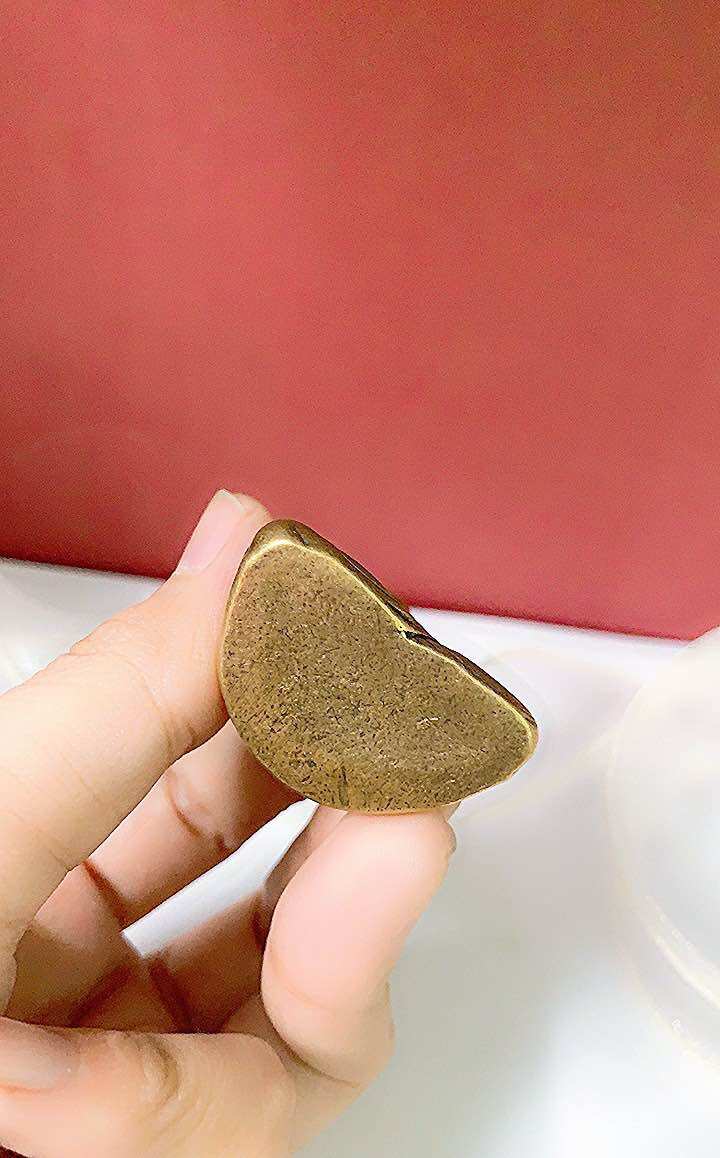 Tượng đồng ngài A nan