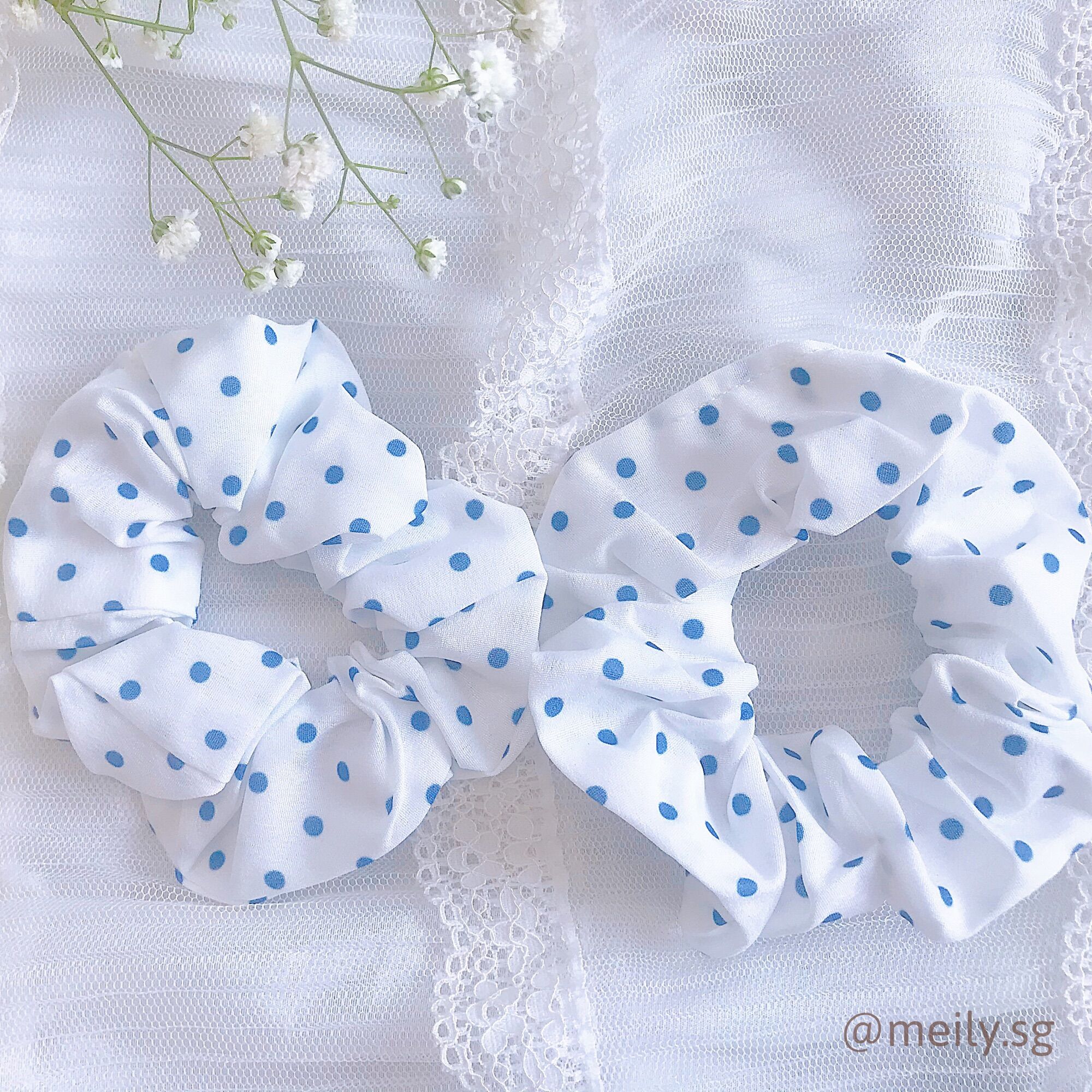 Cột tóc Scrunchies tông xanh dương Meily Store