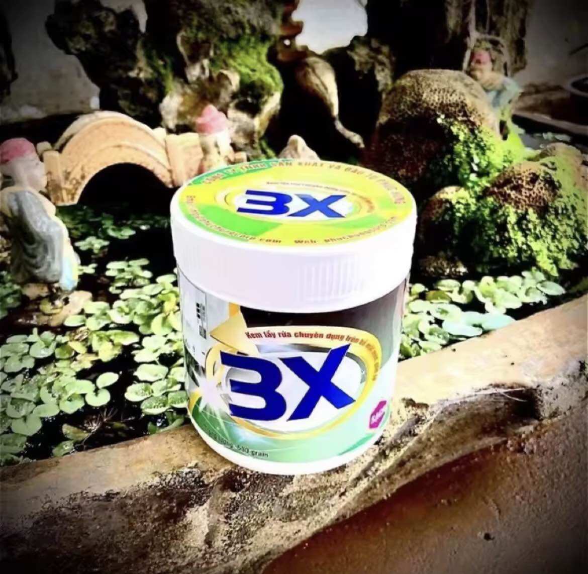 Tẩy nền gạch ố vàng, tẩy cặn ố vàng trên gạch 3x chính hãng.