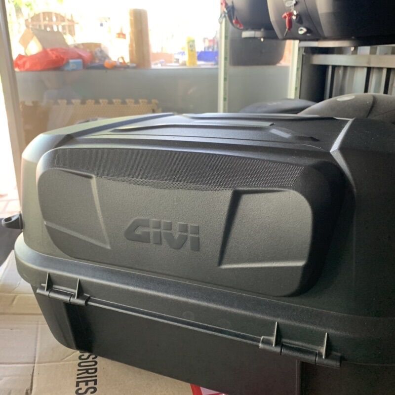 Givi e43n original back case for Givi e43n box