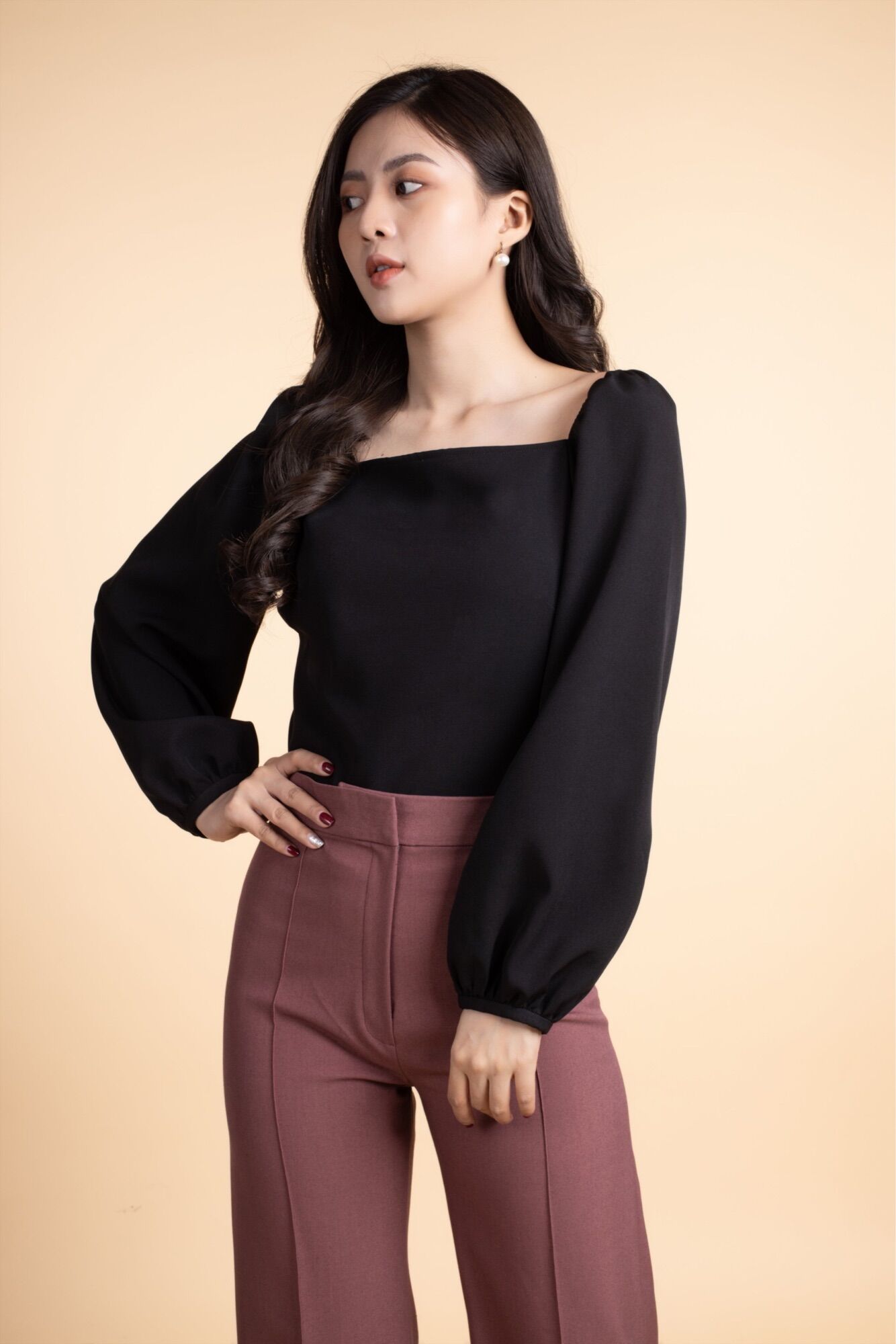 Áo cổ vuông - MILOTA TOP