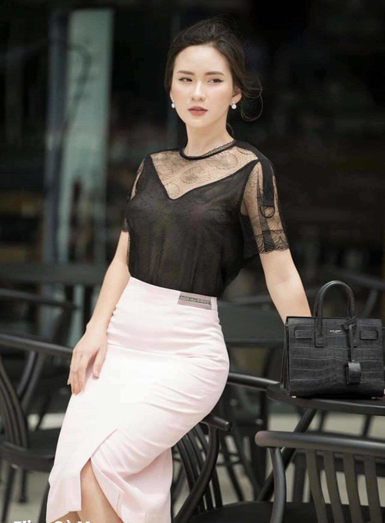 Áo ren elise chính hãng sz xl, new 99%