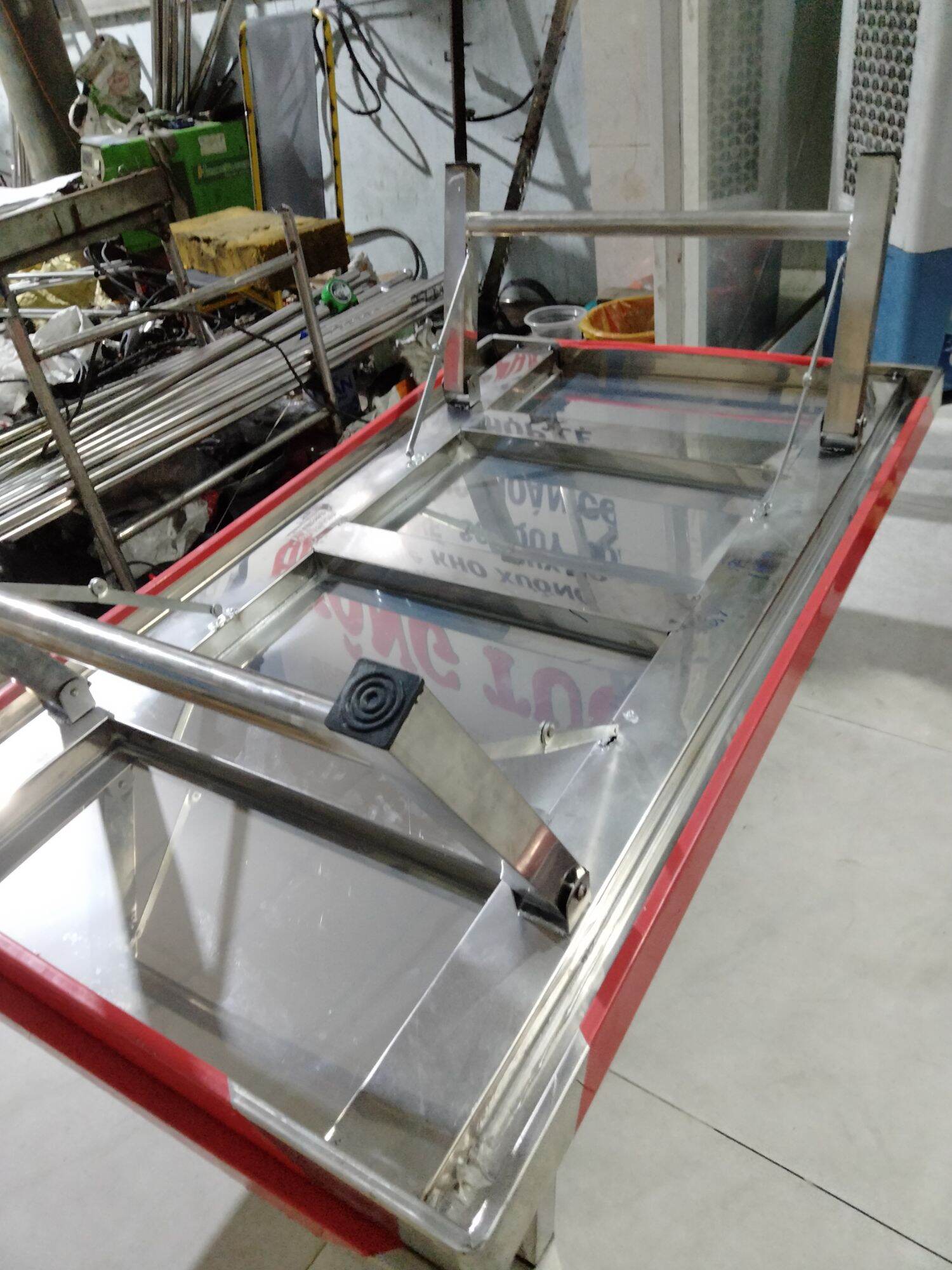 Bàn inox xếp gọn cao 3 tấc