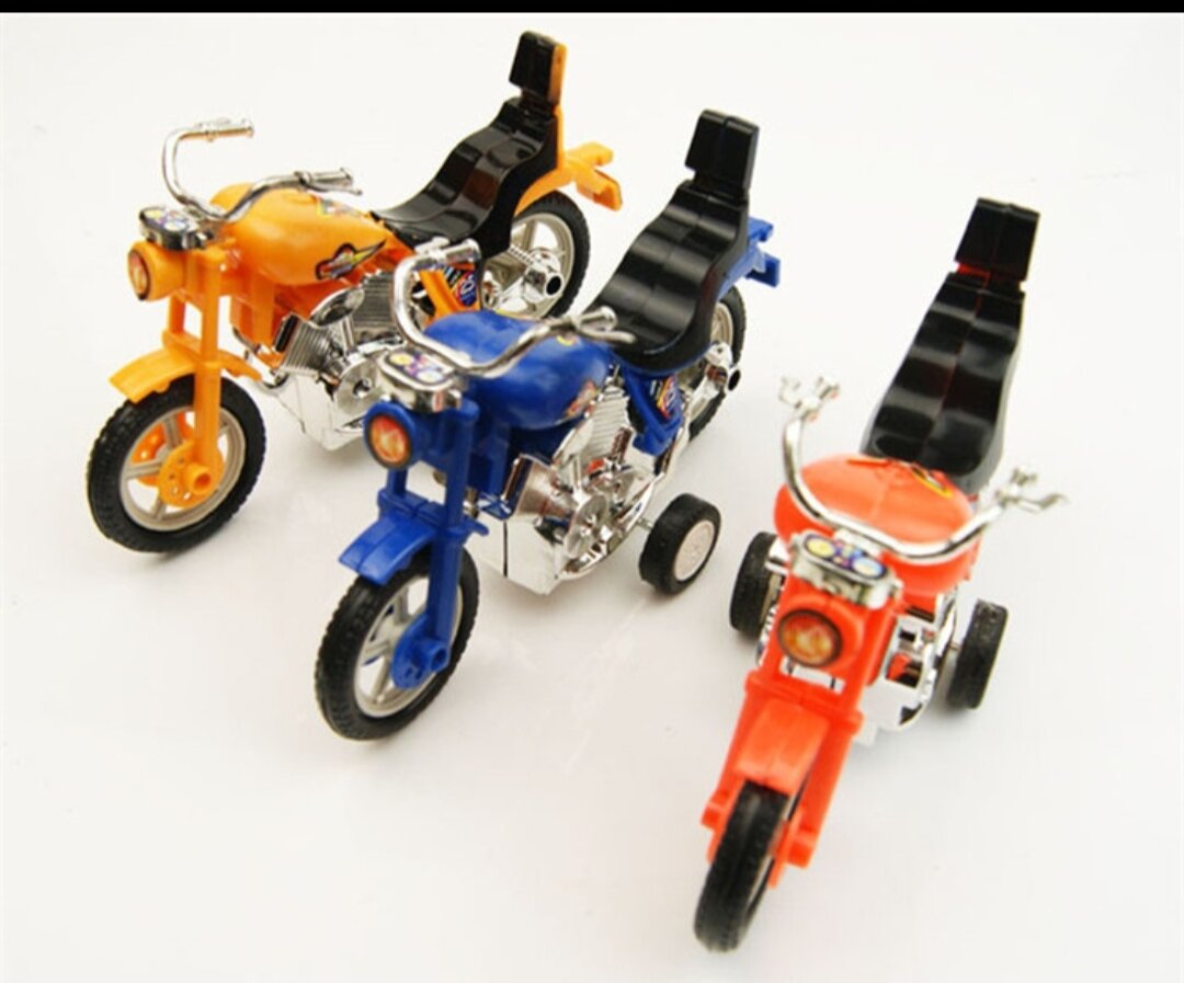 Đồ chơi xe máy mini mô hình chạy cót nhiều màu sắc