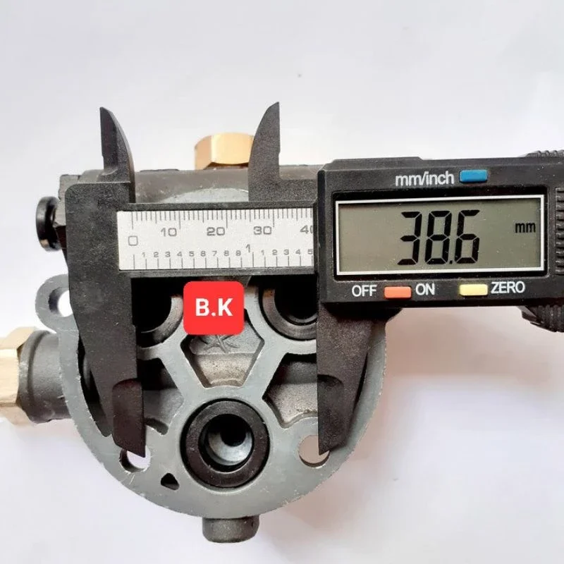 Đầu bơm máy rửa xe gia đình đầu bé