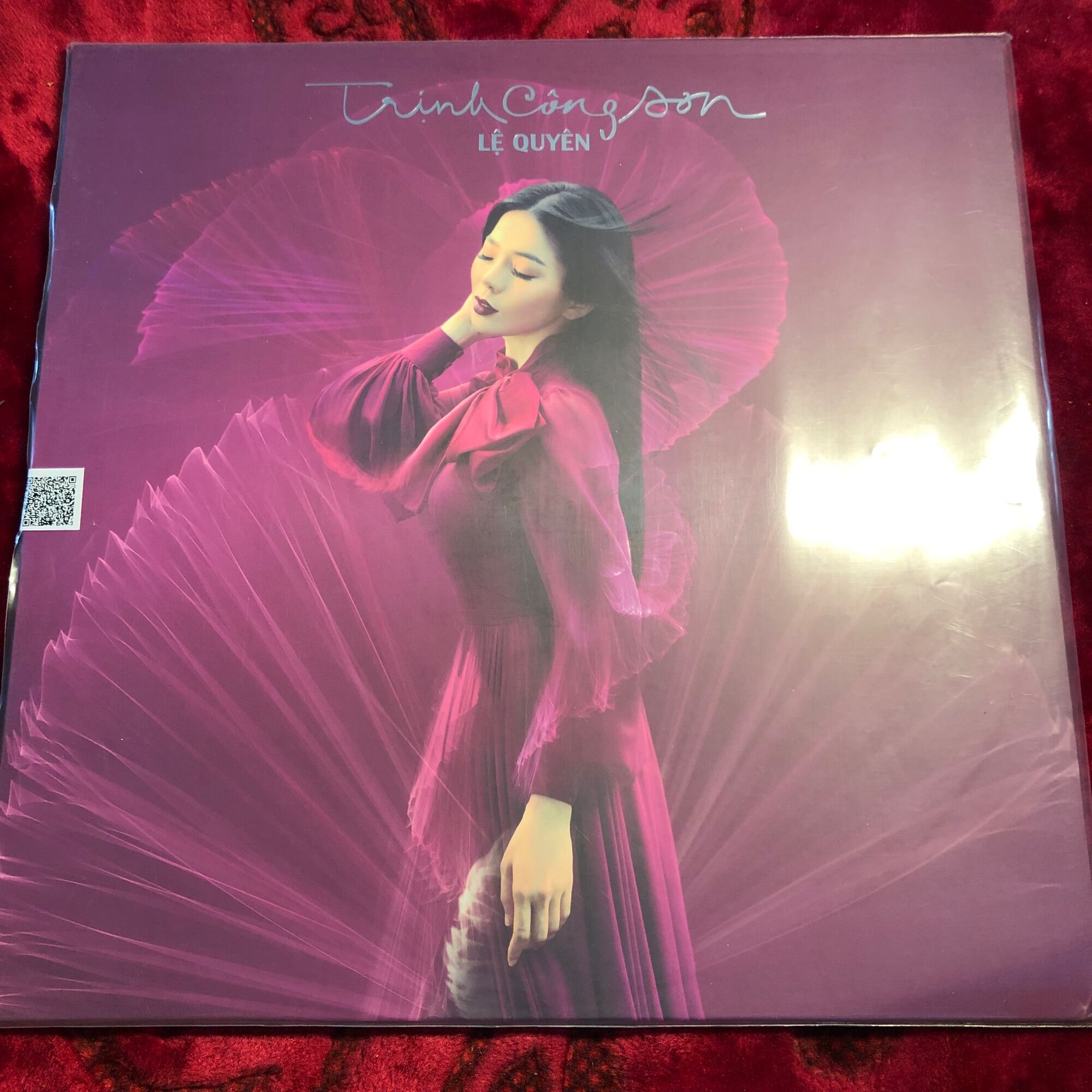 Đĩa than Lệ Quyên - Trịnh Công Sơn