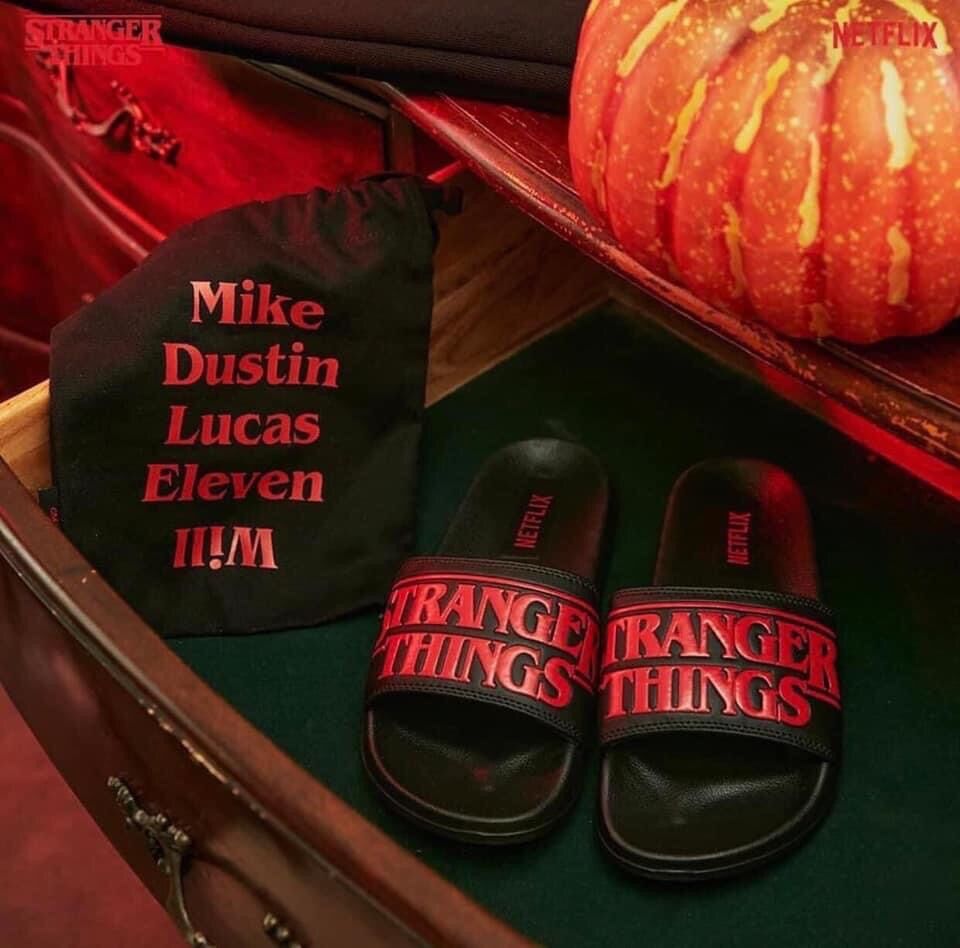 [ĐỦ BILL] Dép SPAO x STRANGER THINGS KOREA CHÍNH HÃNG