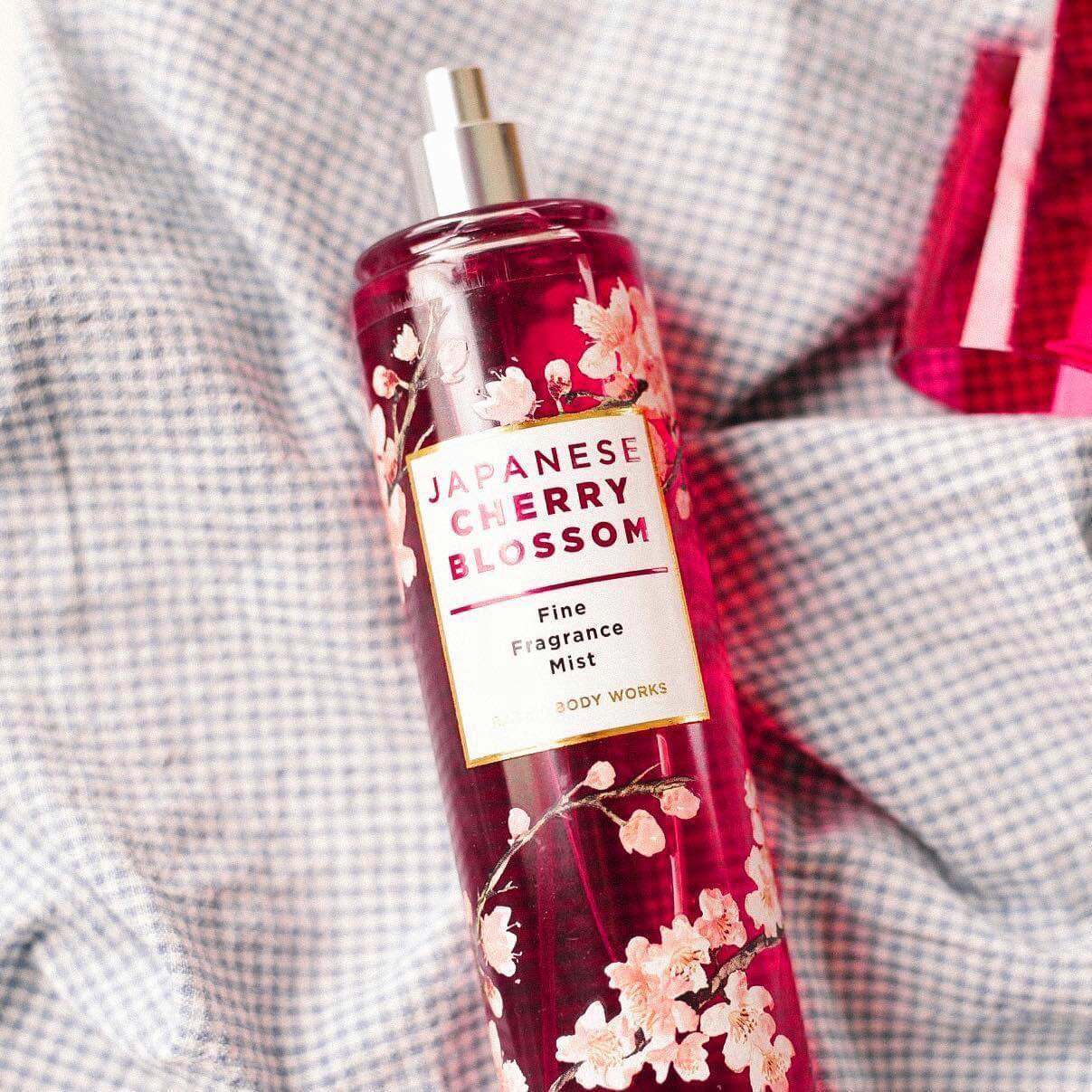 XỊT THƠM TOÀN THÂN BATH & BODY WORKS 236ML