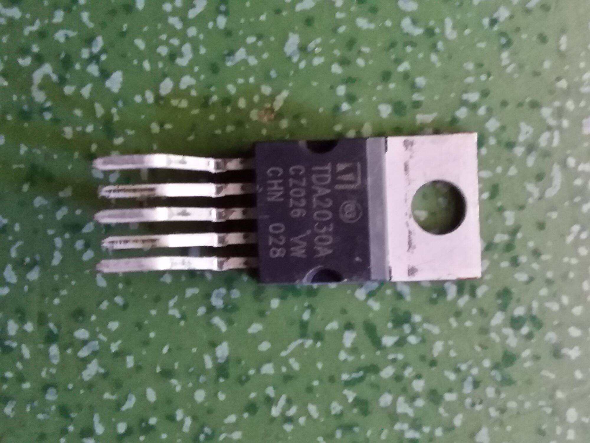 1 IC LOA VI TÍNH TDA2030A