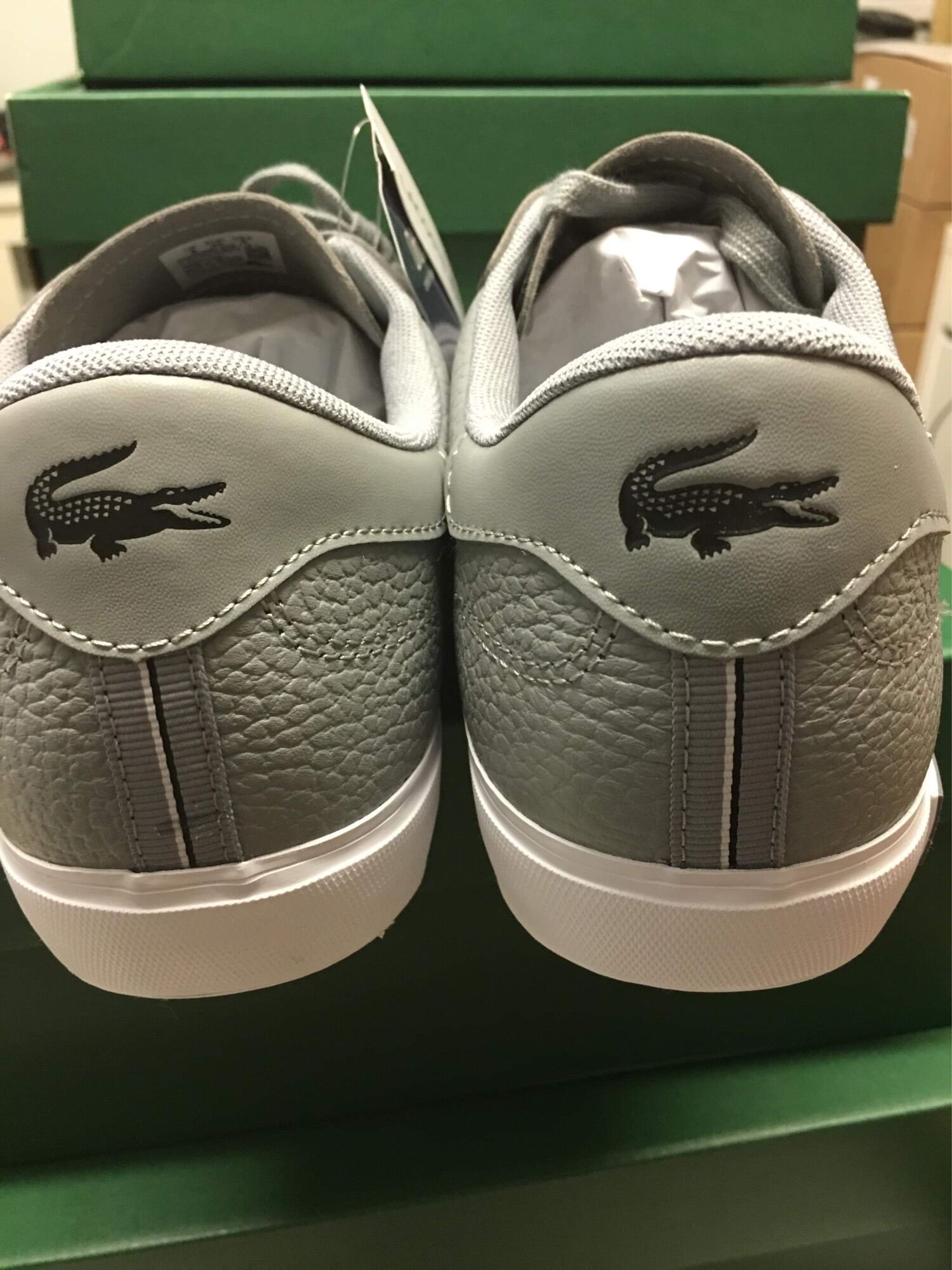 Giày Lacoste size 40.5 xách Anh
