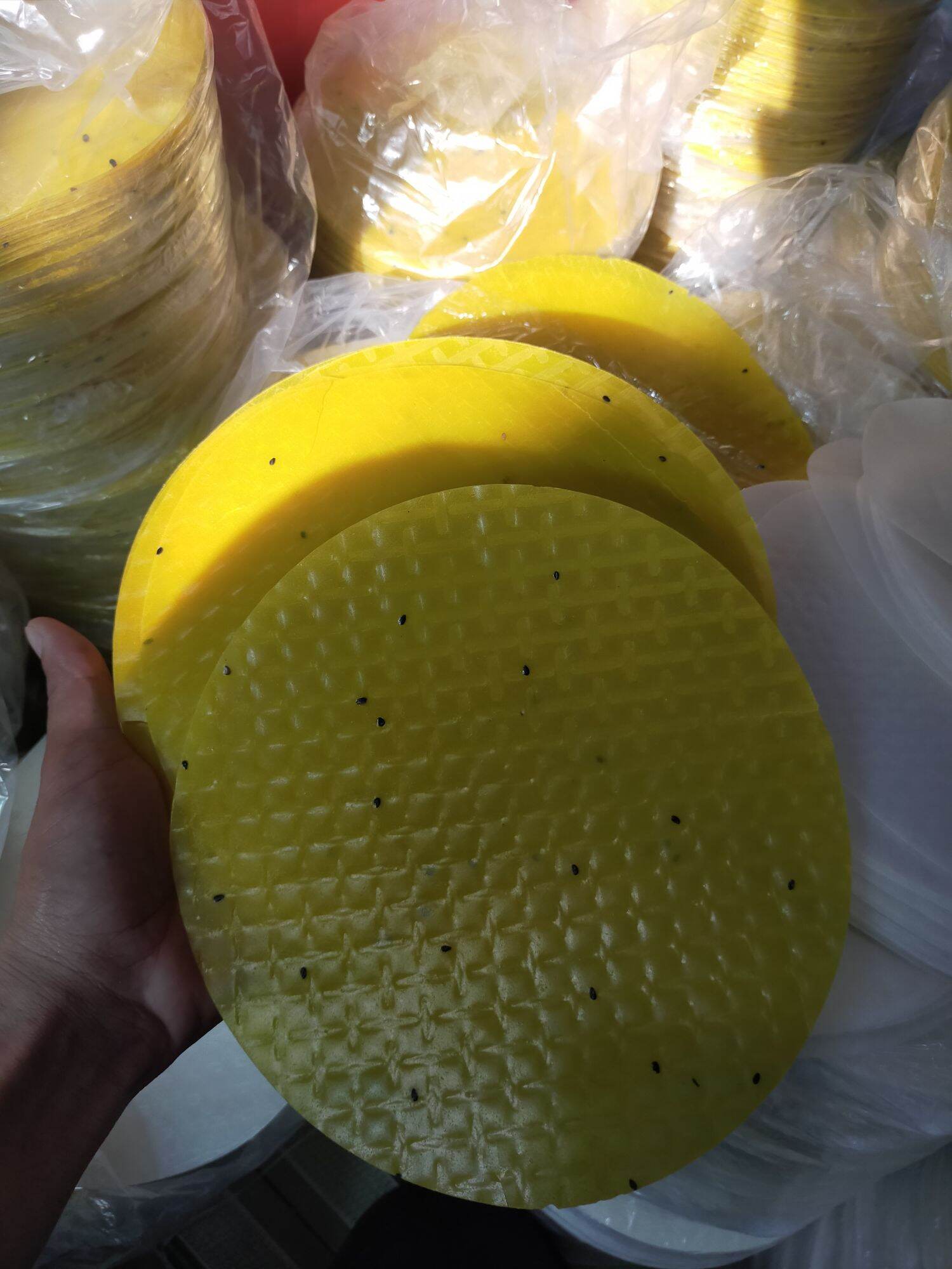 10kg bánh tráng nướng mè đen 450k