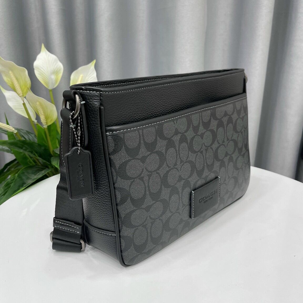 Túi coach nam đơn giản thanh lịch, đẳng cấp