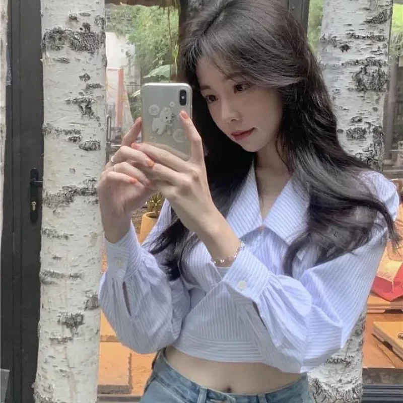 Áo croptop cột eo cổ bẻ phối sọc xanh xinh đẹp s5e