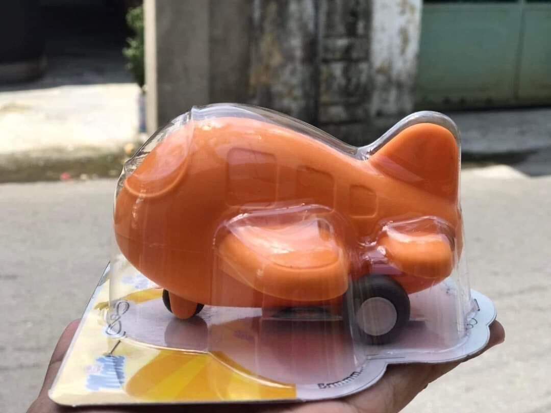 Xe đồ chơi hàng khuyến mãi của monte