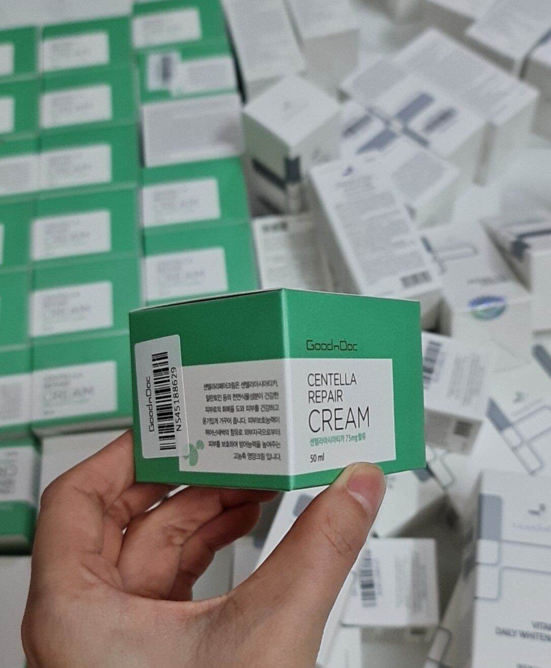 KEM DƯỠNG PHỤC HỒI CẤP ẨM SÁNG DA GOODNDOC
