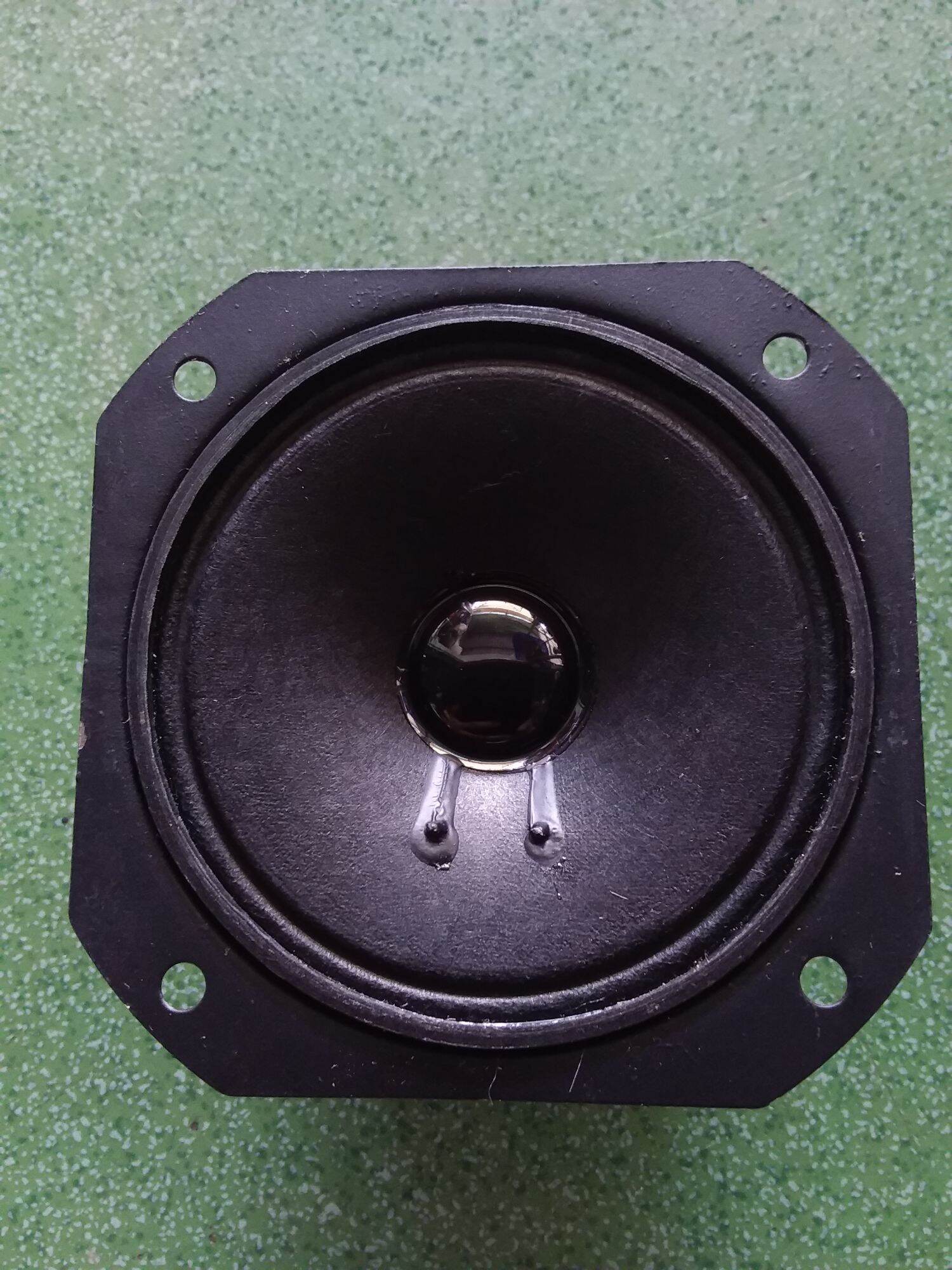 1 đôi loa trép bmb -2 từ vuông 8cm×8cm