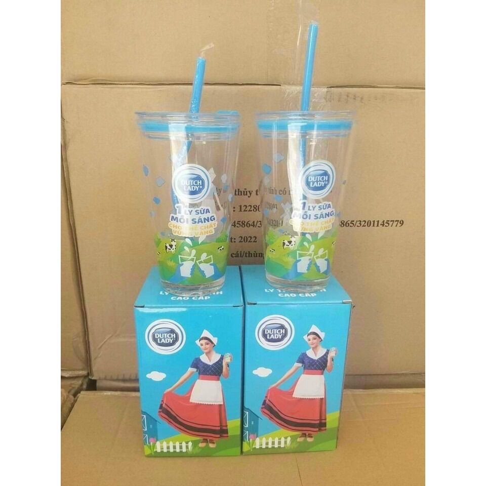 —— Ly thuỷ tinh có ống hút -hkm hà lan (500ml)