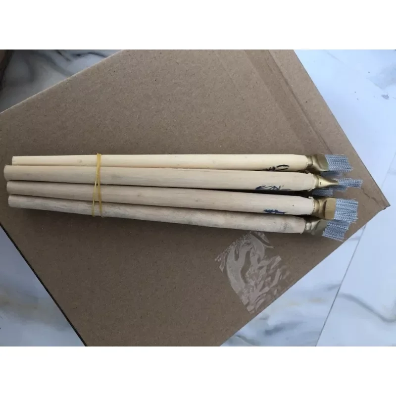 CỌ SẮT CÁN GỖ_CỌ SẮT CỌ RỈ SÉT