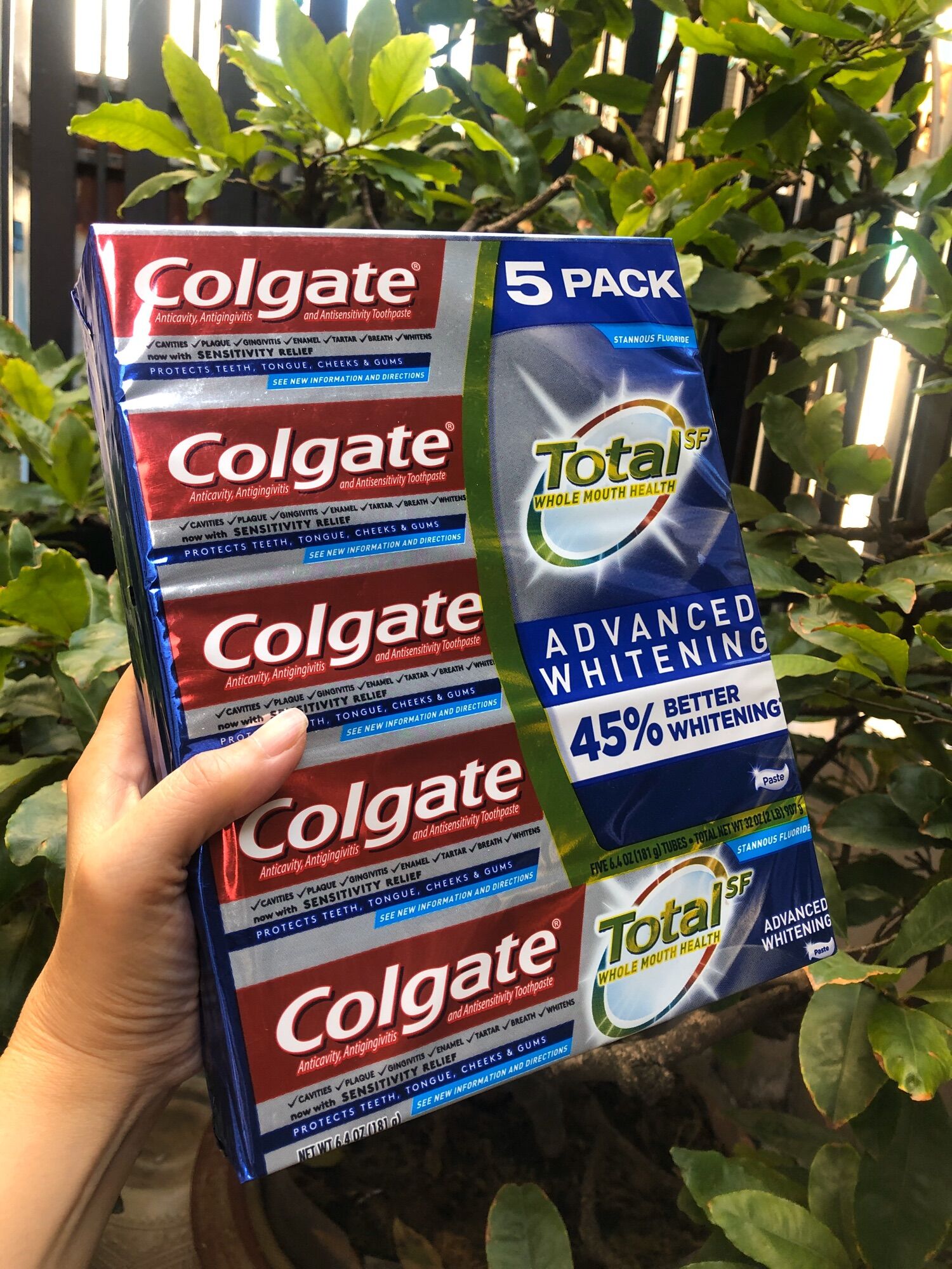 Kem đánh răng Colgate Total Mỹ, 181g - Date luôn mới